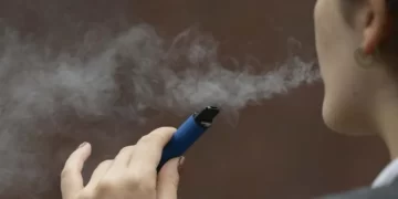 Usuários de vape tem seis vezes mais nicotina no sangue que fumantes convencionais