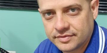 Homem morre afogado ao salvar o filho na Praia do Arrombado em Luís Correia