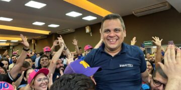 Raimundo Júnior é eleito presidente da OAB-PI para o triênio 2025-2027