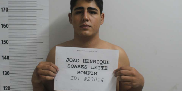 Juiz decreta prisão preventiva de motorista do acidente que matou mulher em Teresina