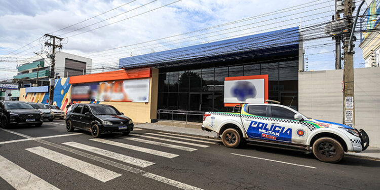 Aluna dispara contra colega dentro do Colégio CPI no Centro de Teresina