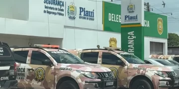 Três pessoas são presas em José de Freitas acusadas de tráfico de drogas