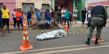 Idoso morre ao enroscar pescoço em fios derrubados por caminhão no Piauí