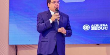 Rafael Fonteles sanciona lei que isenta ICMS de produtos da cesta básica