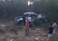 Família fica ferida após pneu de caminhonete estourar e causar capotamento na estrada entre José de Freitas e Lagoa Alegre