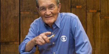 Morre Léo Batista, jornalista esportivo da Globo, aos 92 anos