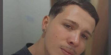 Jovem de 20 anos morre após colidir moto em árvore em município do Piauí