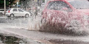 INMET emite alerta de chuvas intensas e ventos fortes para todo Piauí