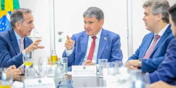 Ministro Wellington Dias comanda ações federais de ajuda humanitária à população de Picos