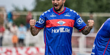 Jogador de futebol é preso suspeito de tentar estuprar funcionária em clube no Piauí