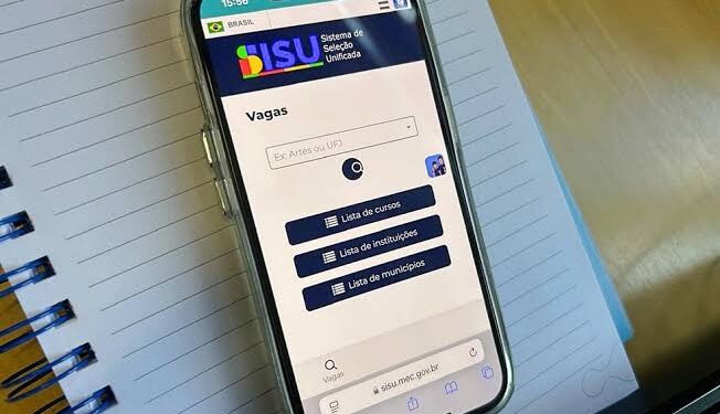 Curso de Direito supera Medicina e se torna o mais concorrido no Piauí, aponta levantamento do MEC