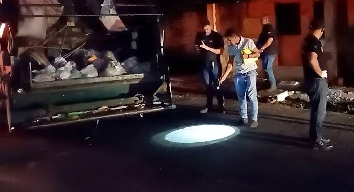 Mulher é atropelada por caminhão de lixo e morre no litoral do Piauí
