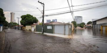 Inmet emite alerta de chuvas intensas para Teresina e outras 116 cidades piauienses