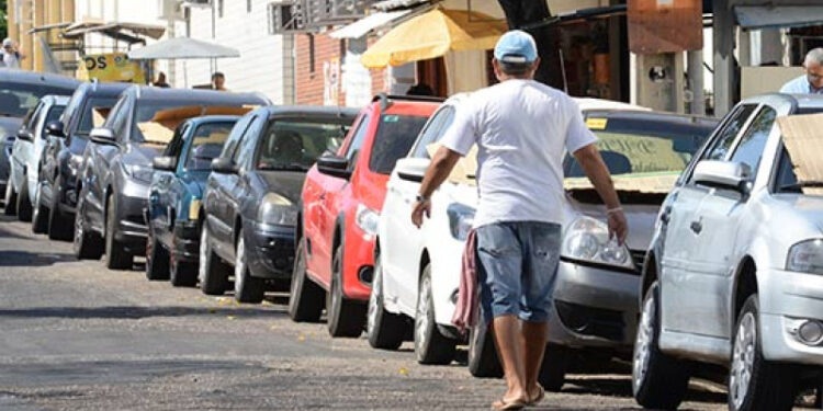 Projeto de lei quer proibir flanelinhas em Teresina