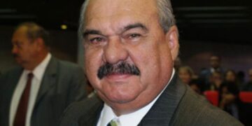 Morre aos 75 anos o ex-deputado Leal Júnior, vítima de infarto em Teresina