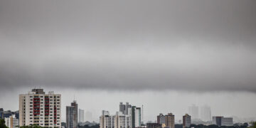 Previsão do tempo alerta para chuvas intensas de até 100 mm no Piauí
