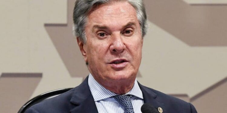Ex-presidente Fernando Collor é preso em Alagoas e está sob custódia, diz defesa