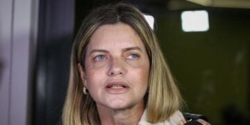 “Se ele quiser ser o novo Judas eu perdoo”, diz Gracinha após prefeito exonerar Mão Santa