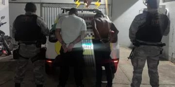 Dupla é presa com 10 celulares roubados em festa que comemorou 147 anos de José de Freitas, no Piauí