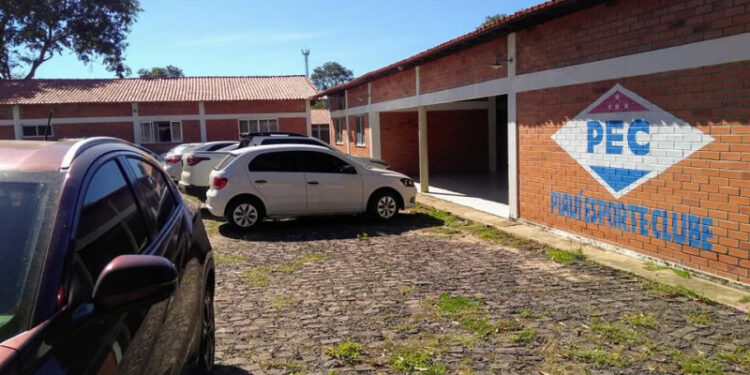 Piauí Esporte Clube anuncia construção de “miniestádio” na Usina Santana