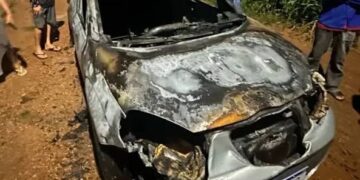 Motorista é ameaçado com facão e tem carro incendiado na cidade de Oeiras