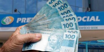 INSS paga primeira parcela do 13º e benefícios de abril a partir de quinta (24)