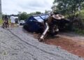 Caçamba se solta de carreta e tomba na PI-110 entre Batalha e Barras