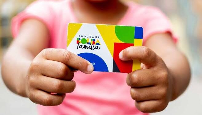 Bolsa Família tem pagamento antecipado em 129 cidades do Piauí por causa da seca
