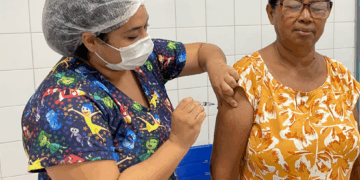 Vacina da gripe é liberada para a população em geral a partir desta quarta (21)
