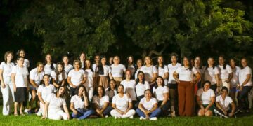 “Por Todas Nós – Vozes que Curam”: Dra. Carla Cruz promove encontro de empoderamento feminino