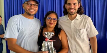 Prefeitura de Cabeceiras entrega tablets para os Agentes Comunitários de Saúde