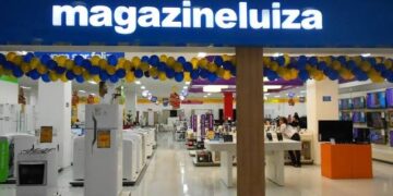 Magazine Luiza abre seleção para quatro funções em Teresina