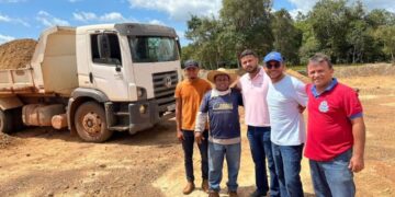 Prefeito Zé Filho visita comunidades rurais para acompanhar obras em andamento