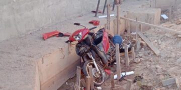 Motociclista morre após cair de ponte inacabada entre Barras e Miguel Alves
