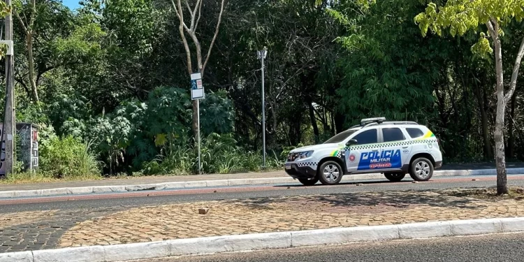 Mulher tranca cliente em quarto de motel após calote e aciona a Polícia Militar em Teresina