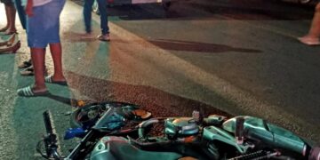 Acidente entre moto e carro é registrado no balão da rodoviária em José de Freitas