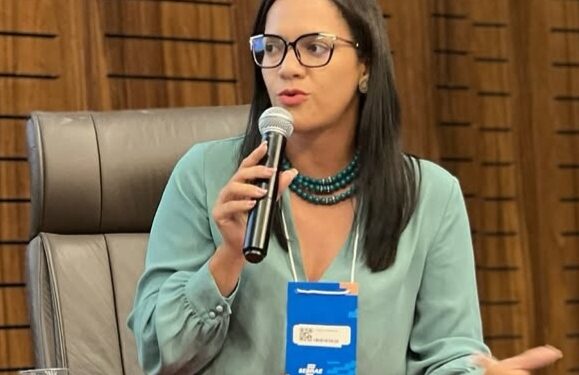 Vice-prefeita Andreia Ferreira segue internada em UTI isolada; equipe médica já iniciou tratamento