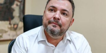 Fábio Novo antecipa que PT pode expulsar prefeitos que votarem em Ciro Nogueira