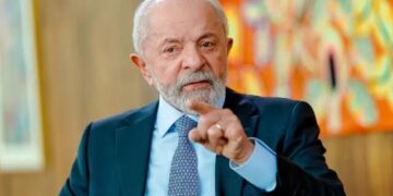 Presidente Lula veta projeto que aumentava número de deputados federais