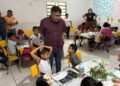 Prefeito Dr. Osaelzim visita escolas da rede municipal em ações do Dia da Árvore
