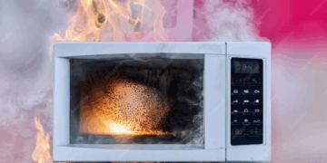 Família perde tudo em incêndio causado por curto-circuito com micro-ondas