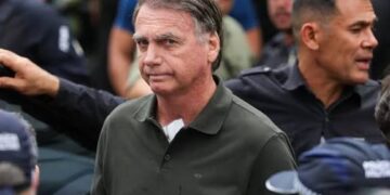 Laudo de Jair Bolsonaro indica câncer de pele, diz médico