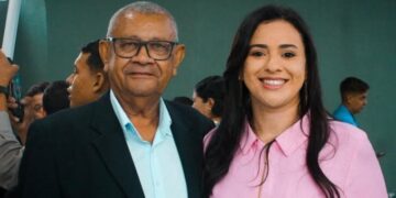 Vereadora Helena Barros prestigia entrega do Título de Cidadão ao seu tio, Aristides Pereira