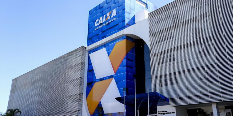 Caixa Econômica anuncia concurso com 184 vagas e salários de até R$ 14,9 mil