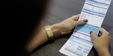 Conta de luz terá aumento de até 13% a partir de dezembro de 2025 no Piauí