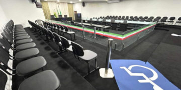 Por ausência dos vereadores aliados ao prefeito Pedro Gomes, Sessão da Câmara é cancelada pela primeira vez