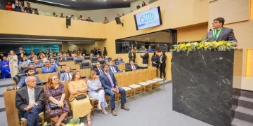 Governador participa da entrega da Medalha do Mérito Legislativo nesta quinta (11)