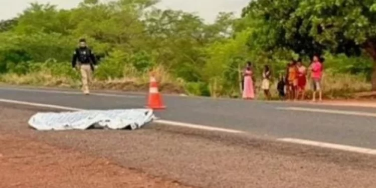 Homem morre atropelado por caminhonete na BR-316, em Ipiranga do Piauí