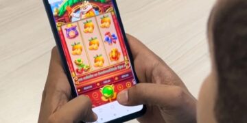 SUS passará a ofertar teleatendimento em saúde mental para pessoas viciadas em apostas