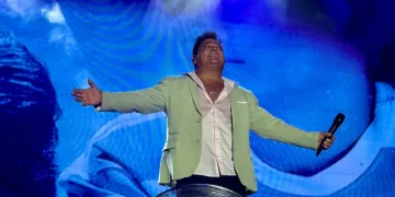 Leonardo encanta público e abre shows nacionais da 74ª Expoapi, em Teresina